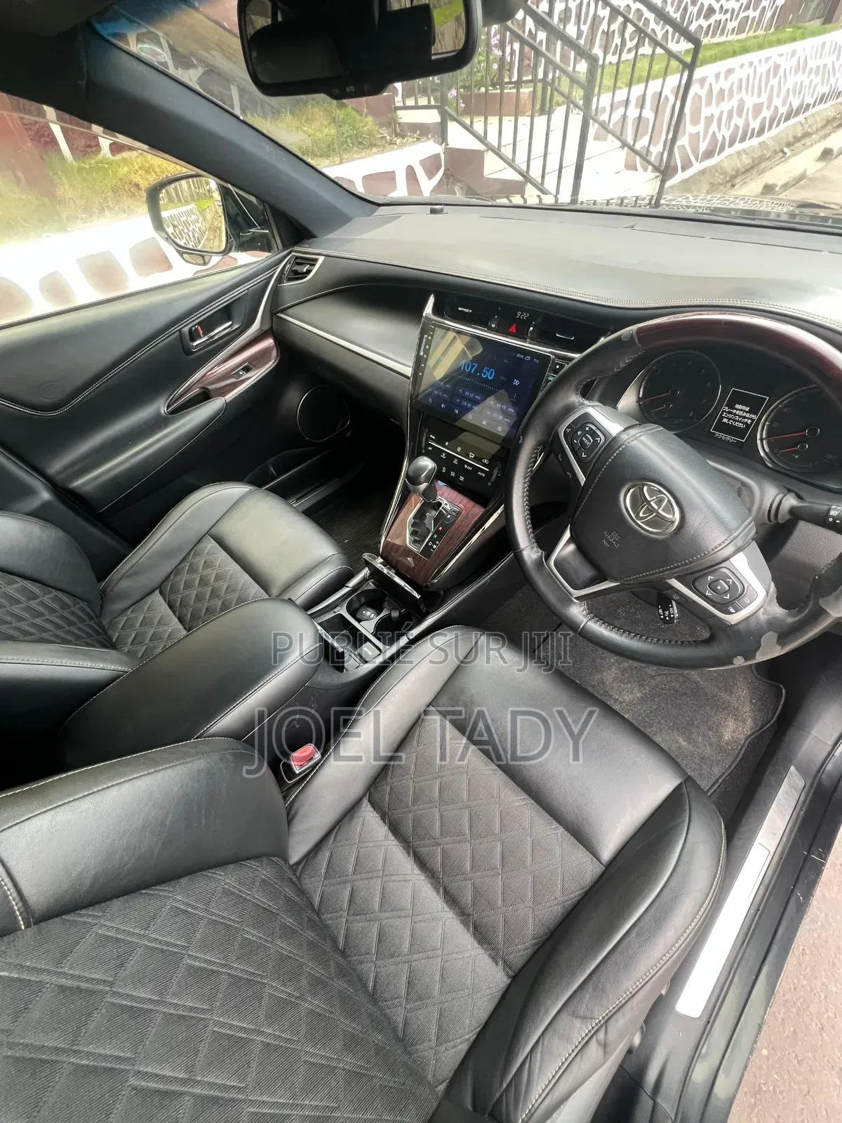 Toyota Harrier 2019 Noir