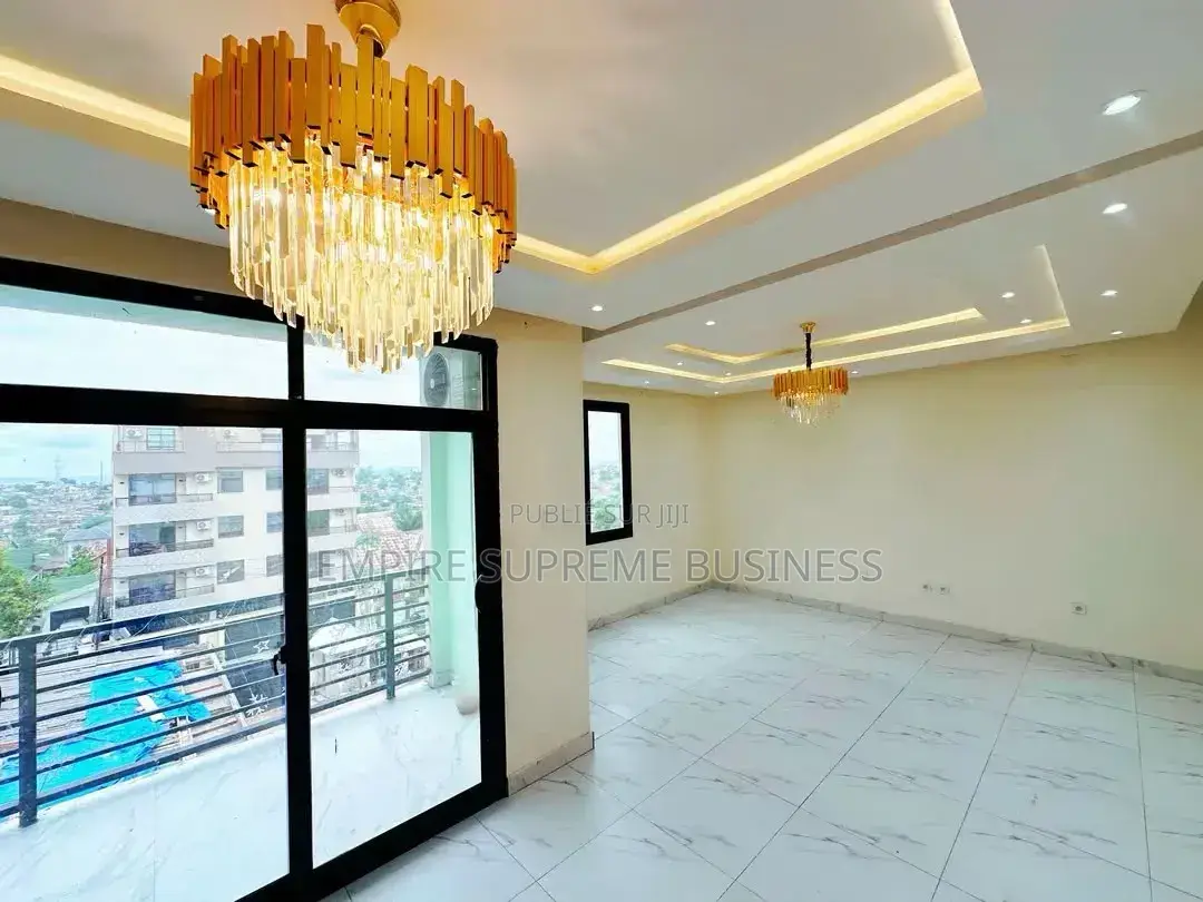 3chbre Appartement dans Empire Supreme, Ngaliema à Louer