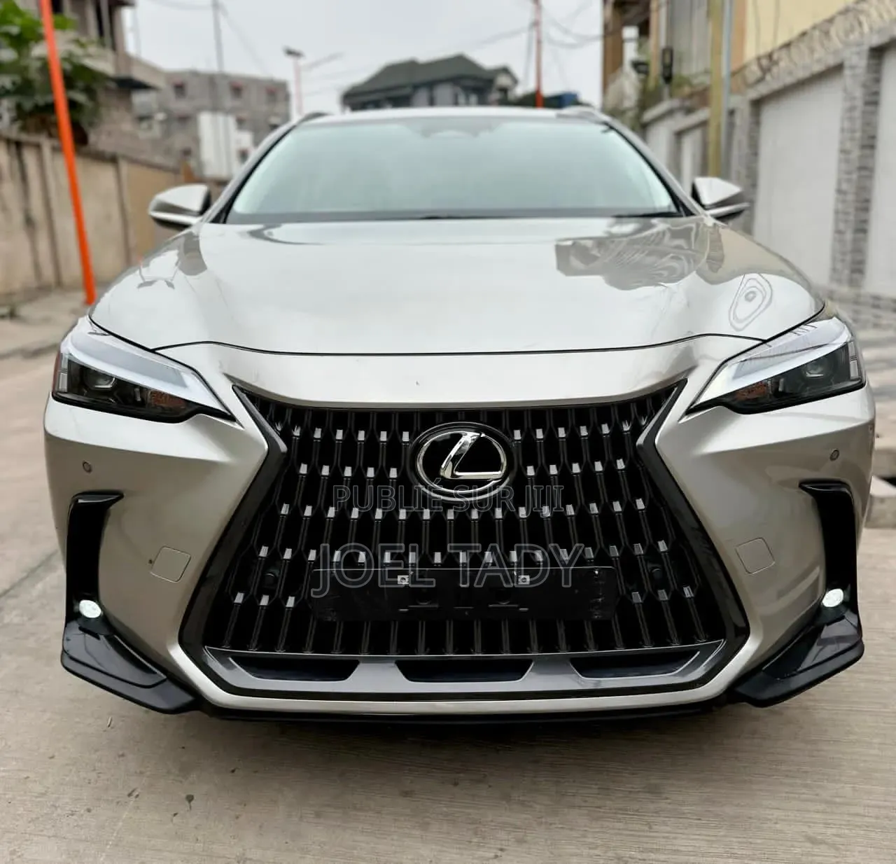 Lexus NX 2025 Gris