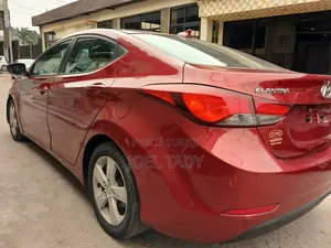 Hyundai Elantra 2017 Rouge