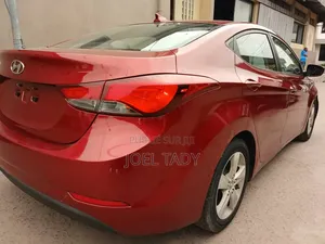 Hyundai Elantra 2017 Rouge