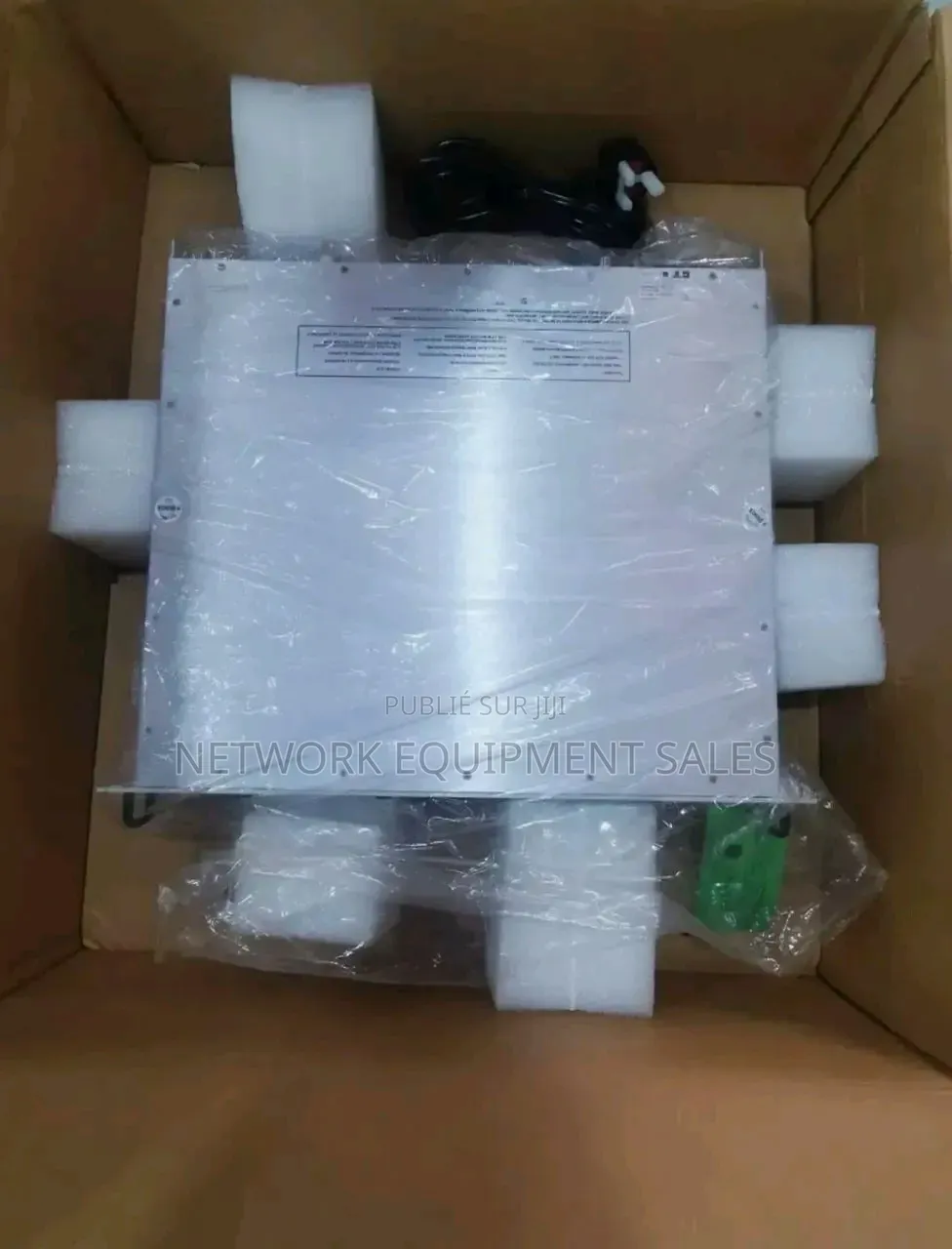 Modem Satellite Comtech Ef Data Professionnel