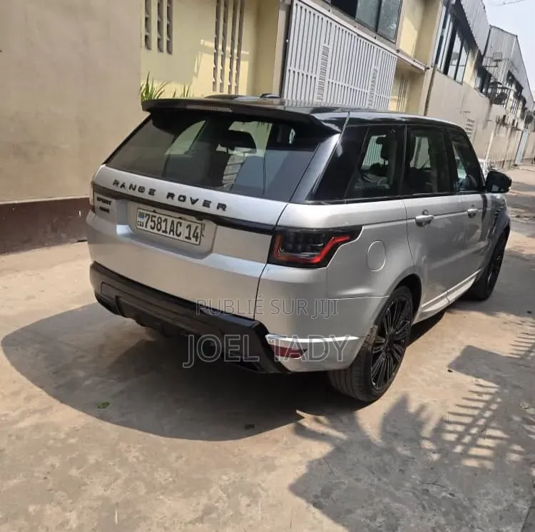 Land Rover Range Rover 2021 Gris