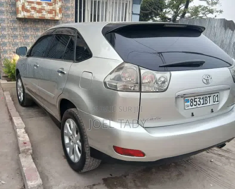 Toyota Harrier 2012 Gris