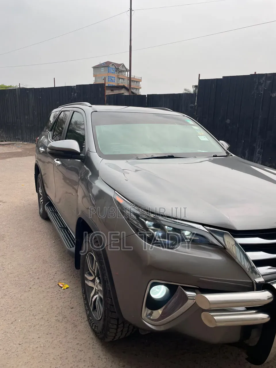 Toyota Fortuner 2018 Gris