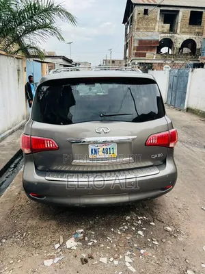 Infiniti QX80 2014 Doré