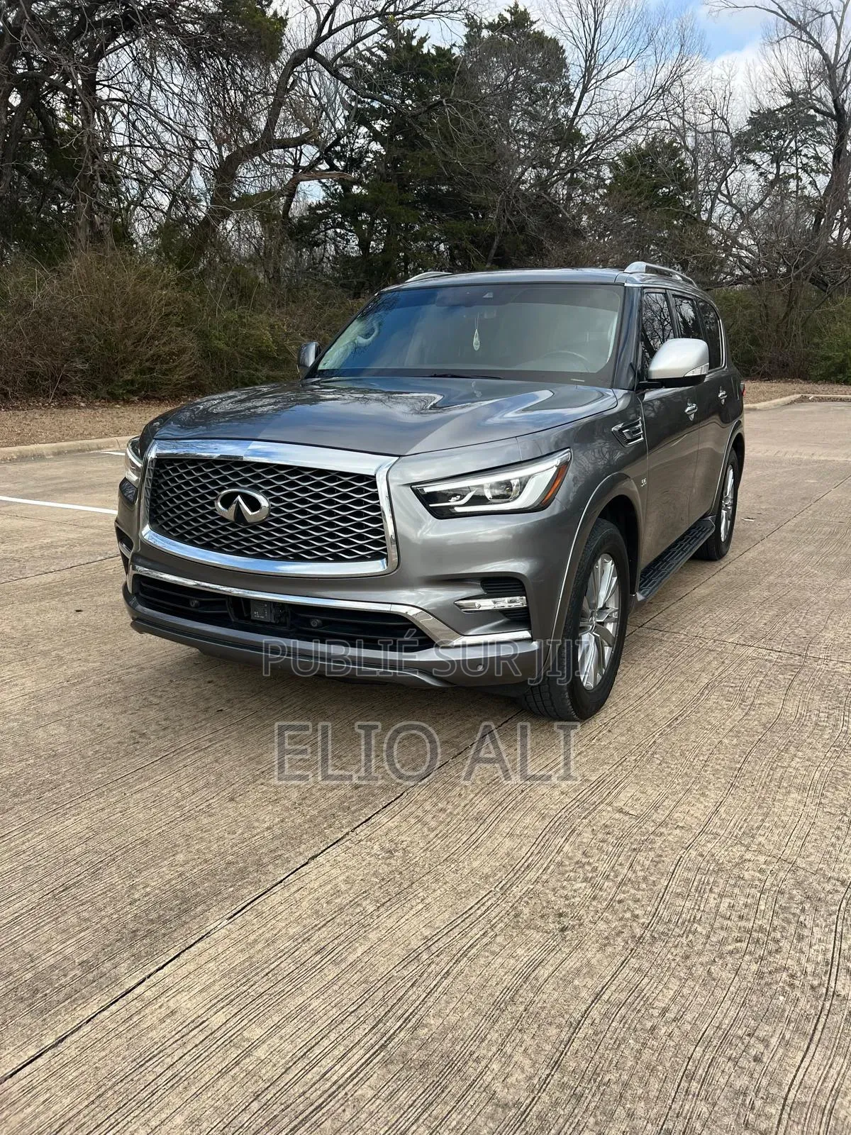 Infiniti QX80 2021 Gris