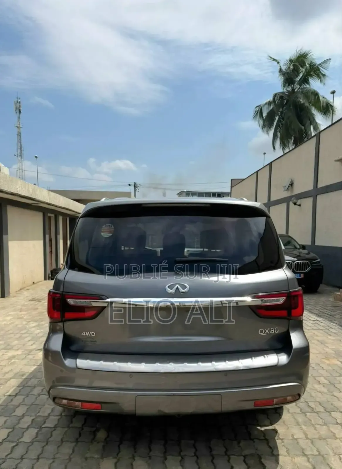 Infiniti QX80 2021 Gris