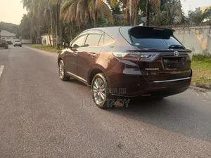 Toyota Harrier 2022 Rouge
