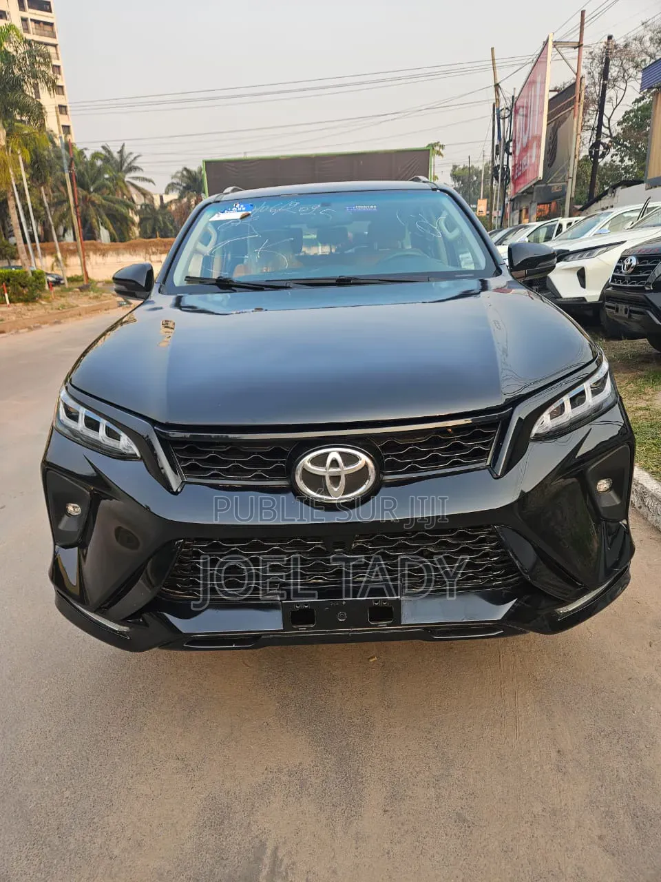 Toyota Fortuner 2020 Noir