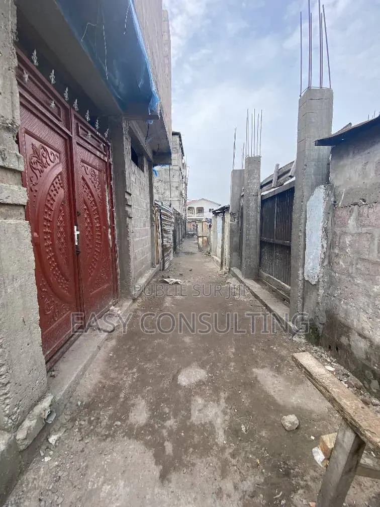 2chbre Villa dans Bon Marché, Barumbu à Vendre