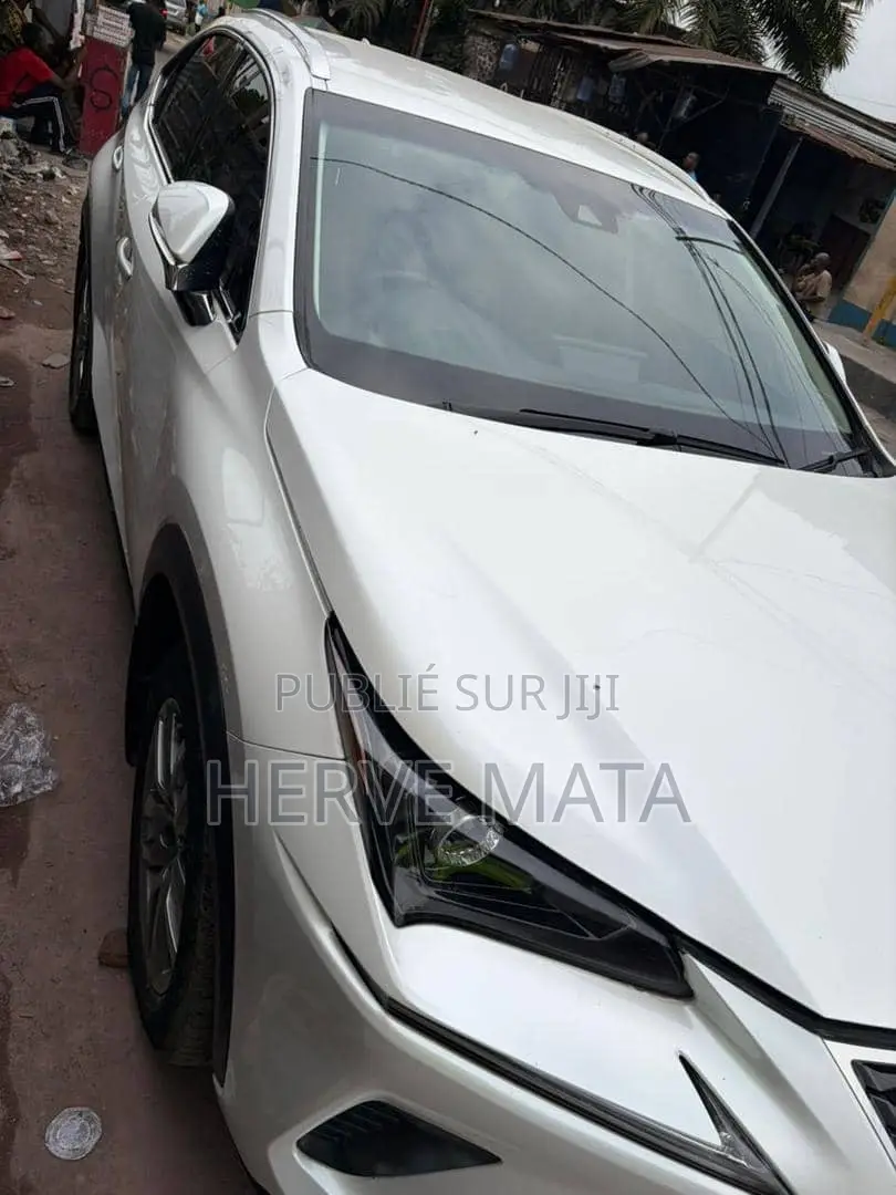 Lexus RX 2022 Blanc
