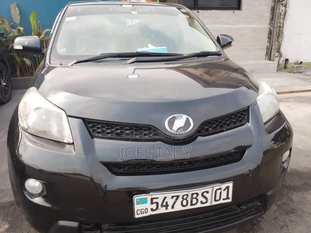 Toyota IST 2019 Noir
