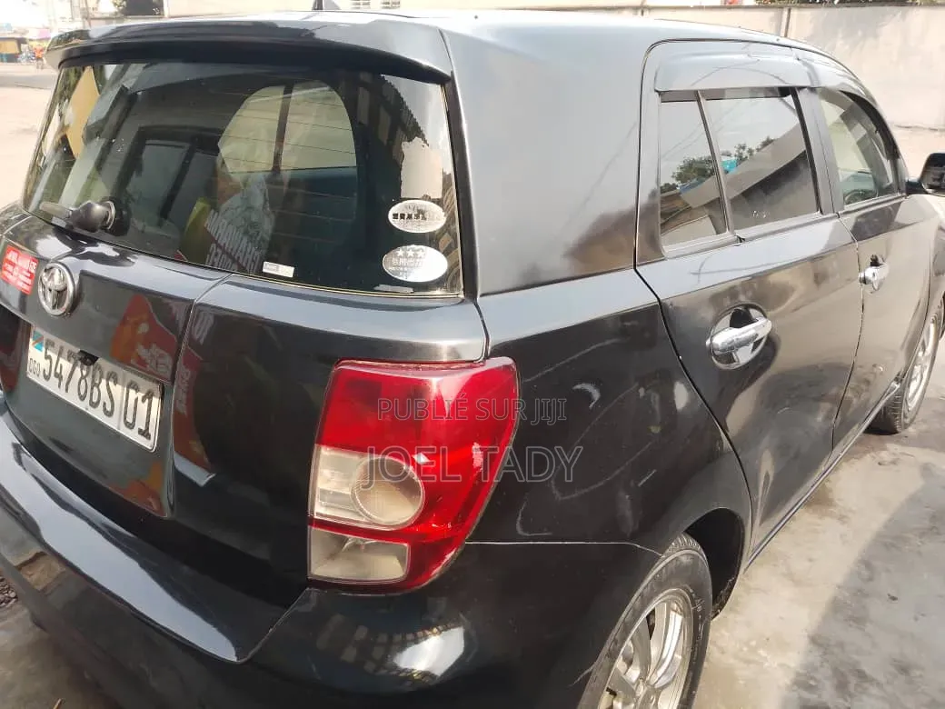 Toyota IST 2019 Noir