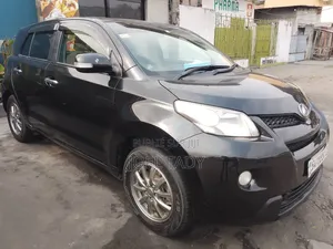 Toyota IST 2019 Noir