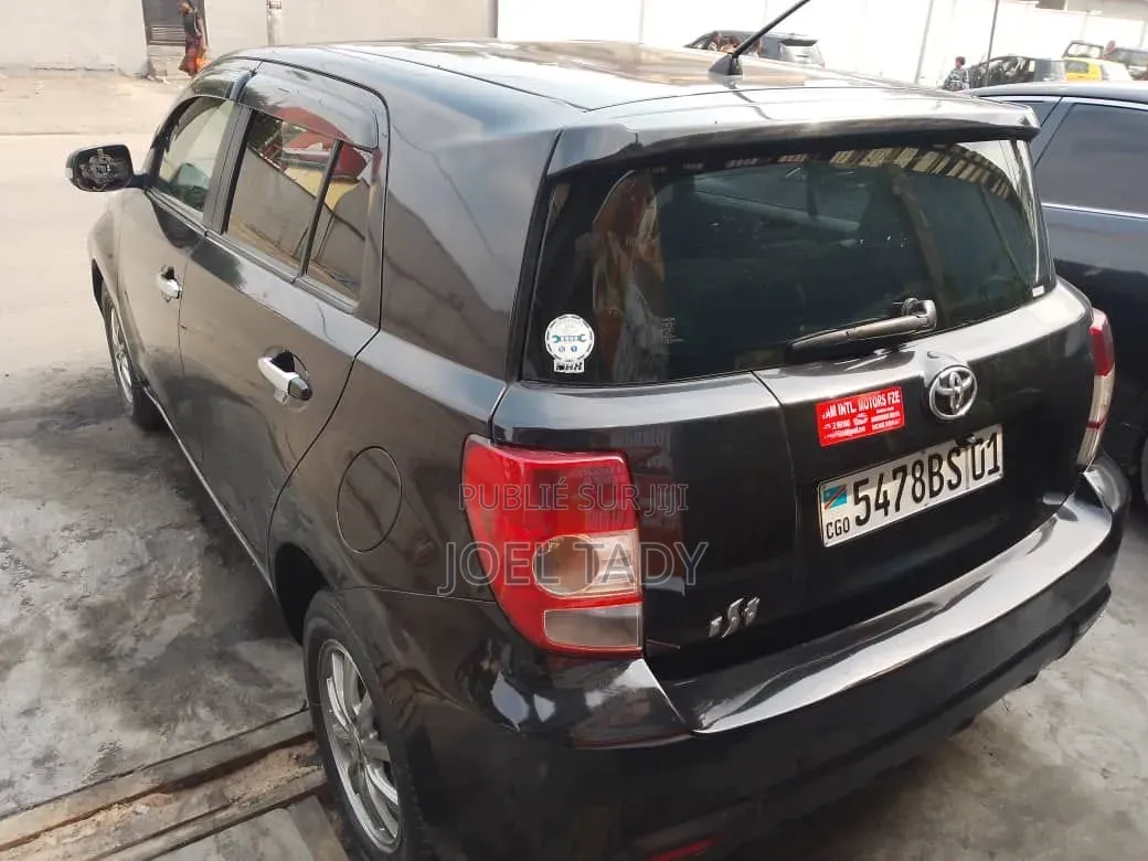 Toyota IST 2019 Noir
