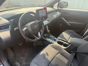 Toyota Corolla Cross Hybrid 2024 Bleu