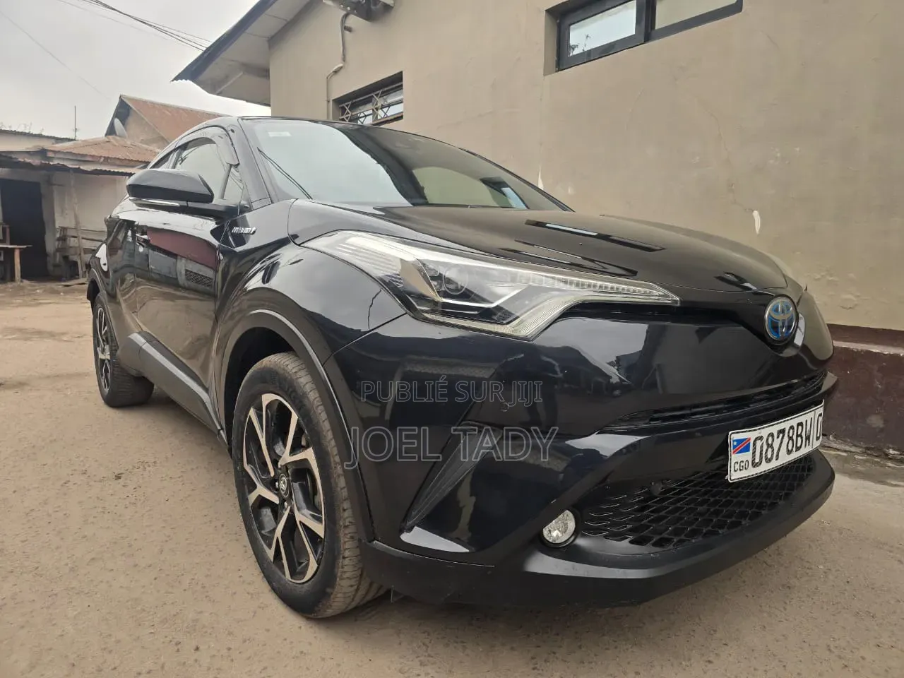 Toyota C-HR 2020 Bleu