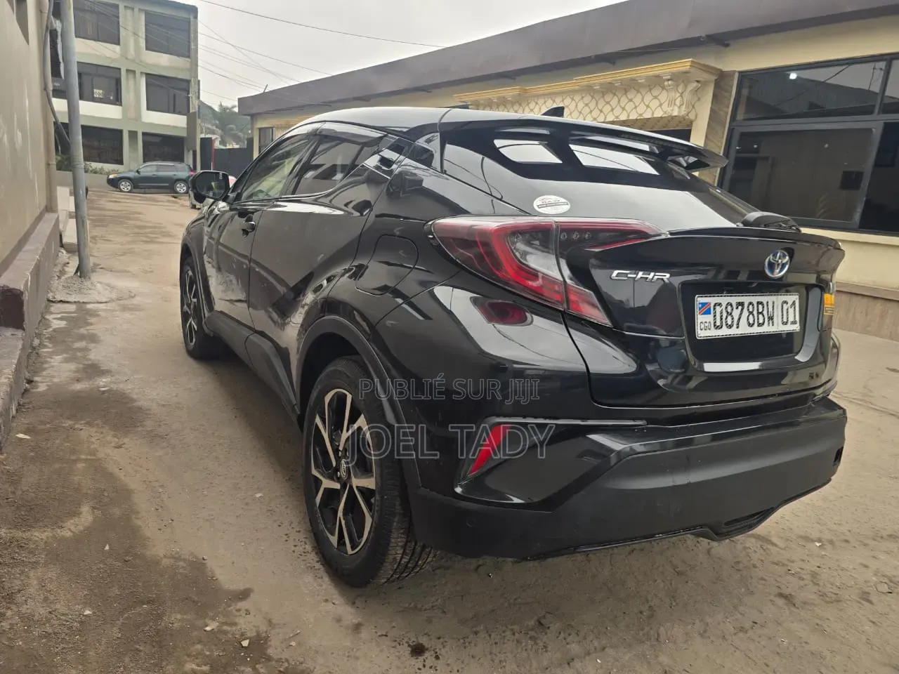 Toyota C-HR 2020 Bleu