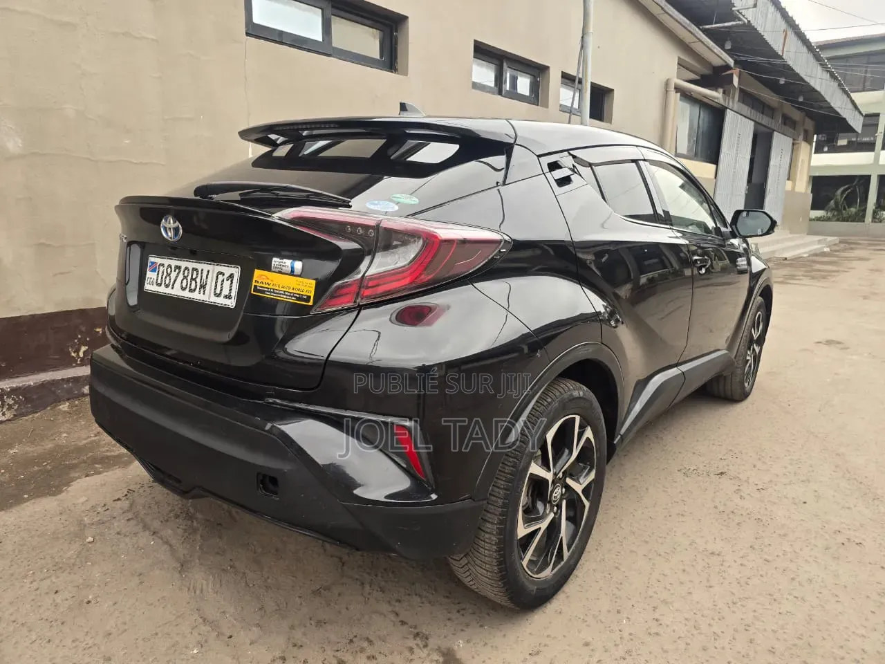 Toyota C-HR 2020 Bleu