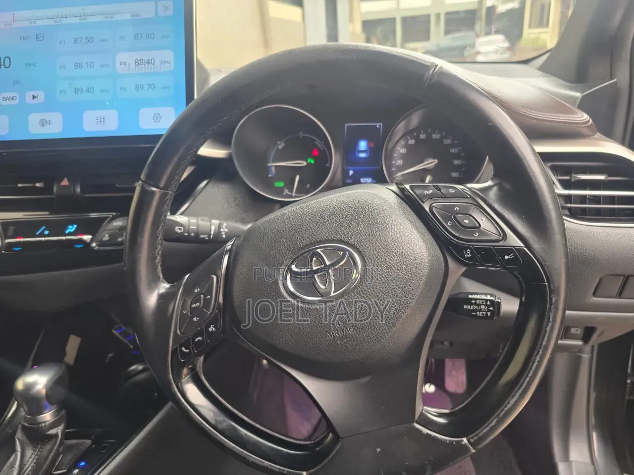 Toyota C-HR 2020 Bleu