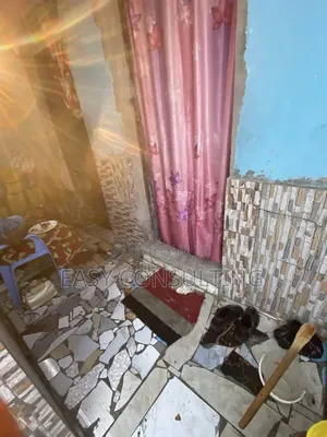 1chbre Villa dans Elengesa, Bumbu à Vendre