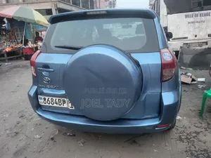 Toyota RAV4 2016 Bleu