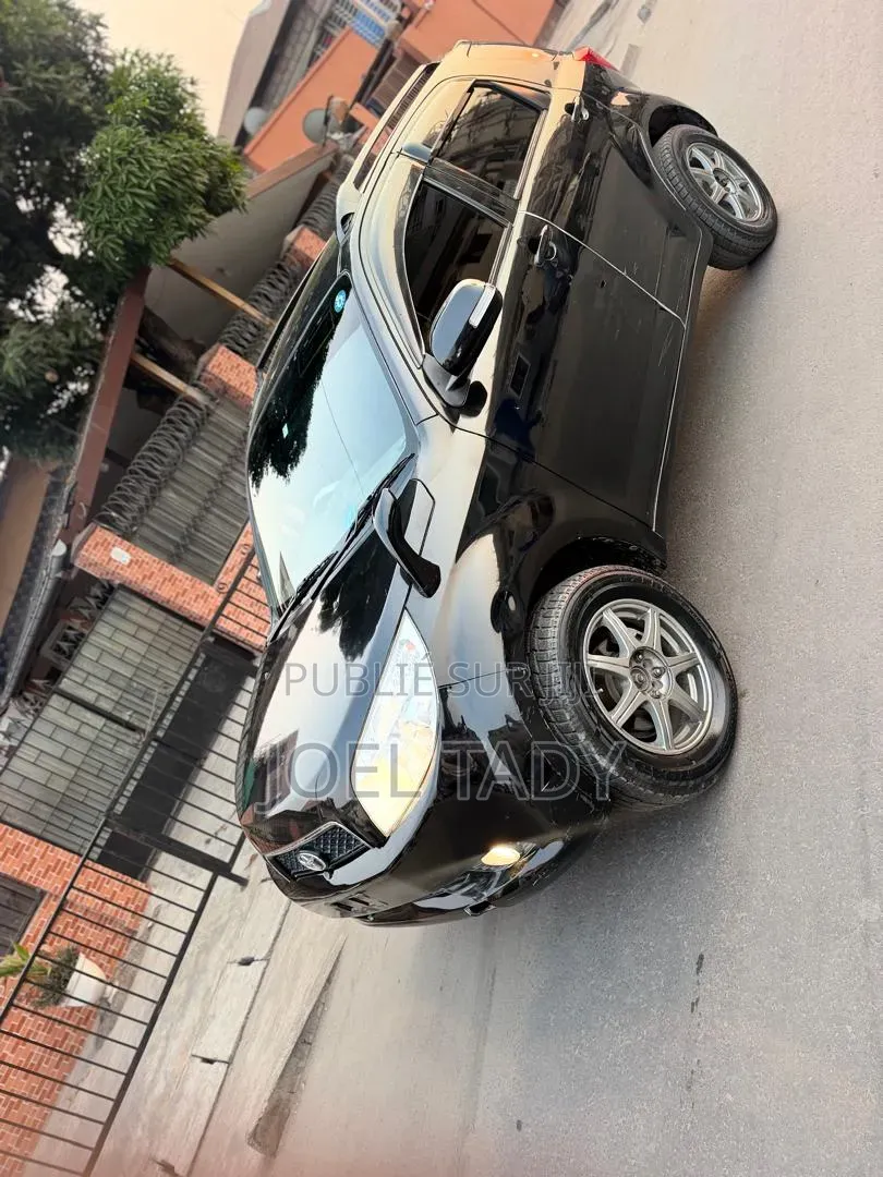 Toyota Rush 2018 Noir