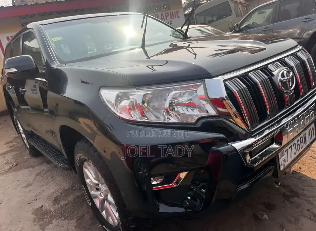 Toyota Land Cruiser Prado 2018 Noir