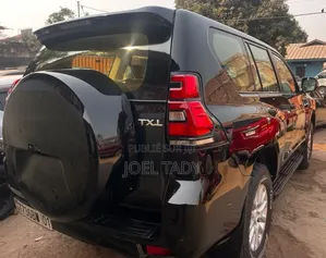 Toyota Land Cruiser Prado 2018 Noir