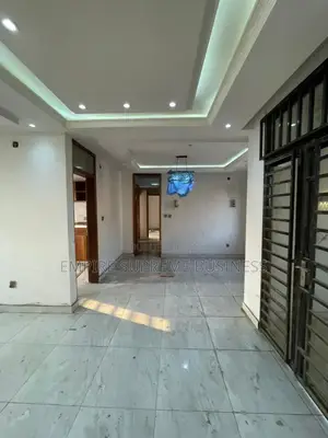3chbre Appartement dans Empire Supreme, Kasa-Vubu à Louer