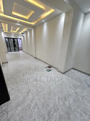 3chbre Appartement dans Empire Supreme, Ngaliema à Louer