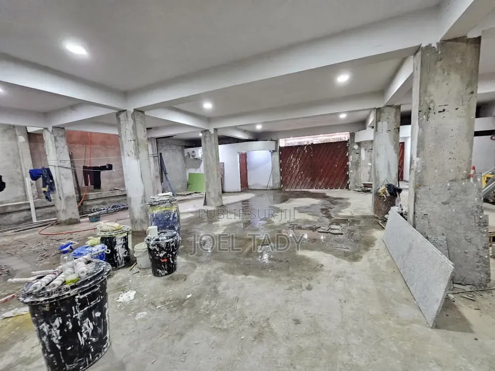 3chbre Appartement dans Empire Supreme, Ngaliema à Louer