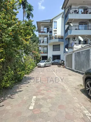 14chbre Blocs d'appartements dans Empire Supreme, Gombe à Vendre