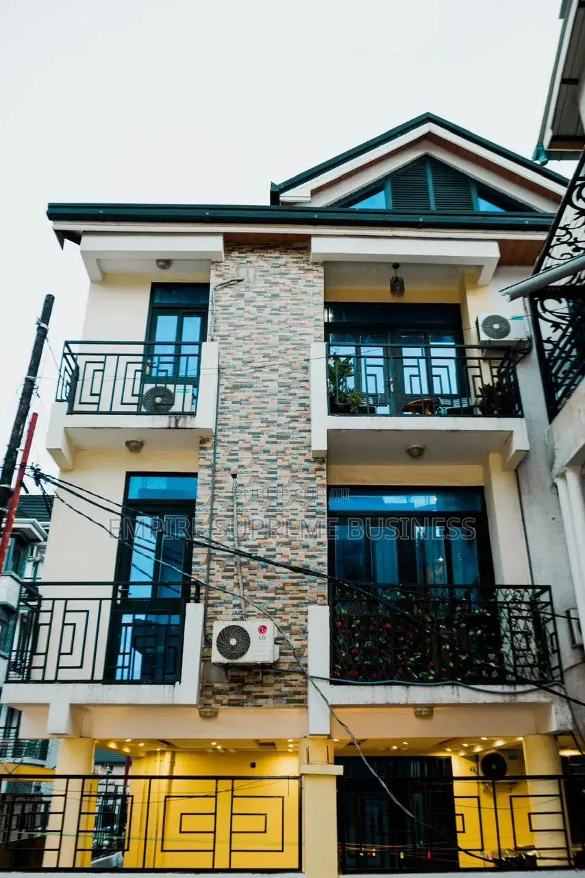 12chbre Blocs d'appartements dans Empire Supreme, Limete à Vendre