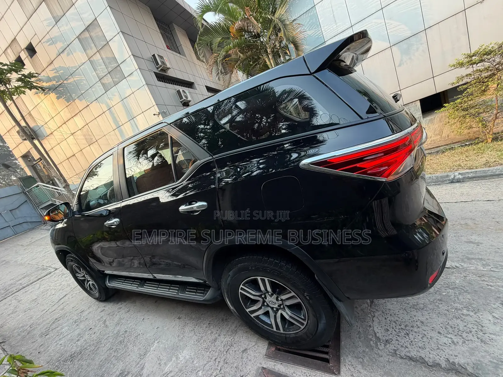 Toyota Fortuner 2017 Noir