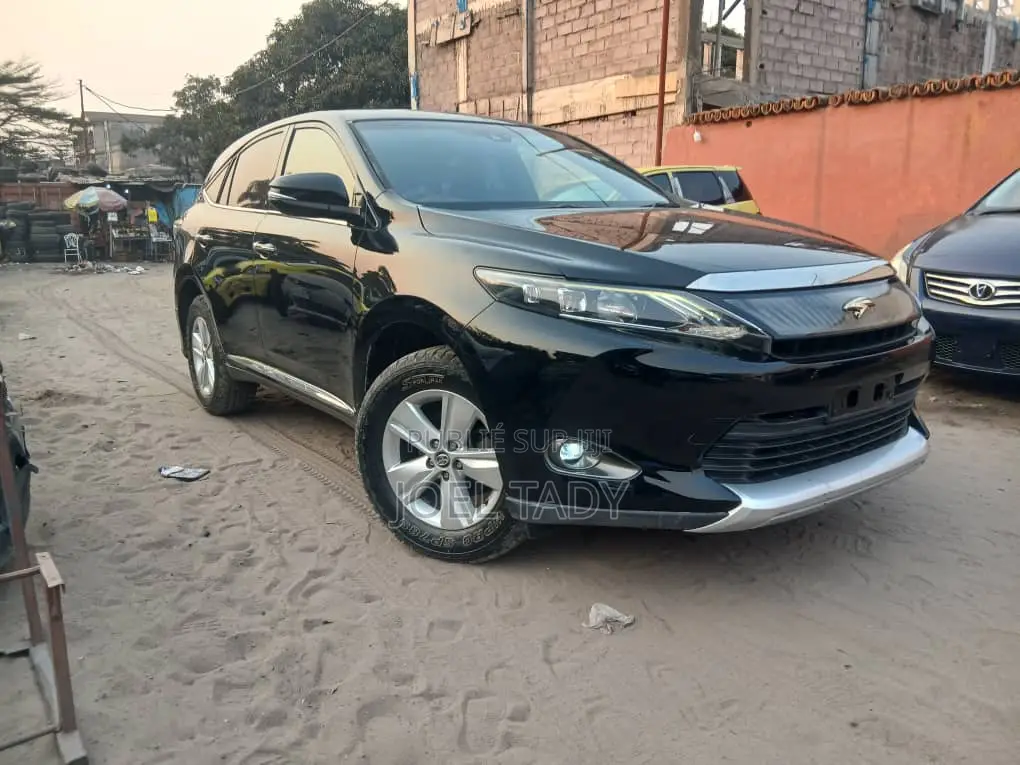 Toyota Harrier 2021 Noir