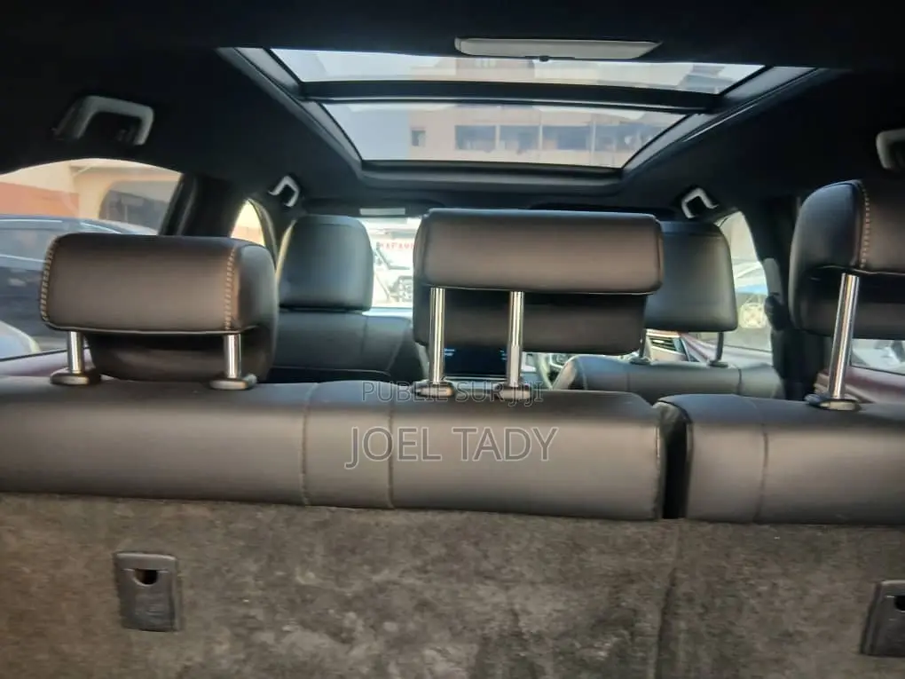Toyota Harrier 2021 Noir