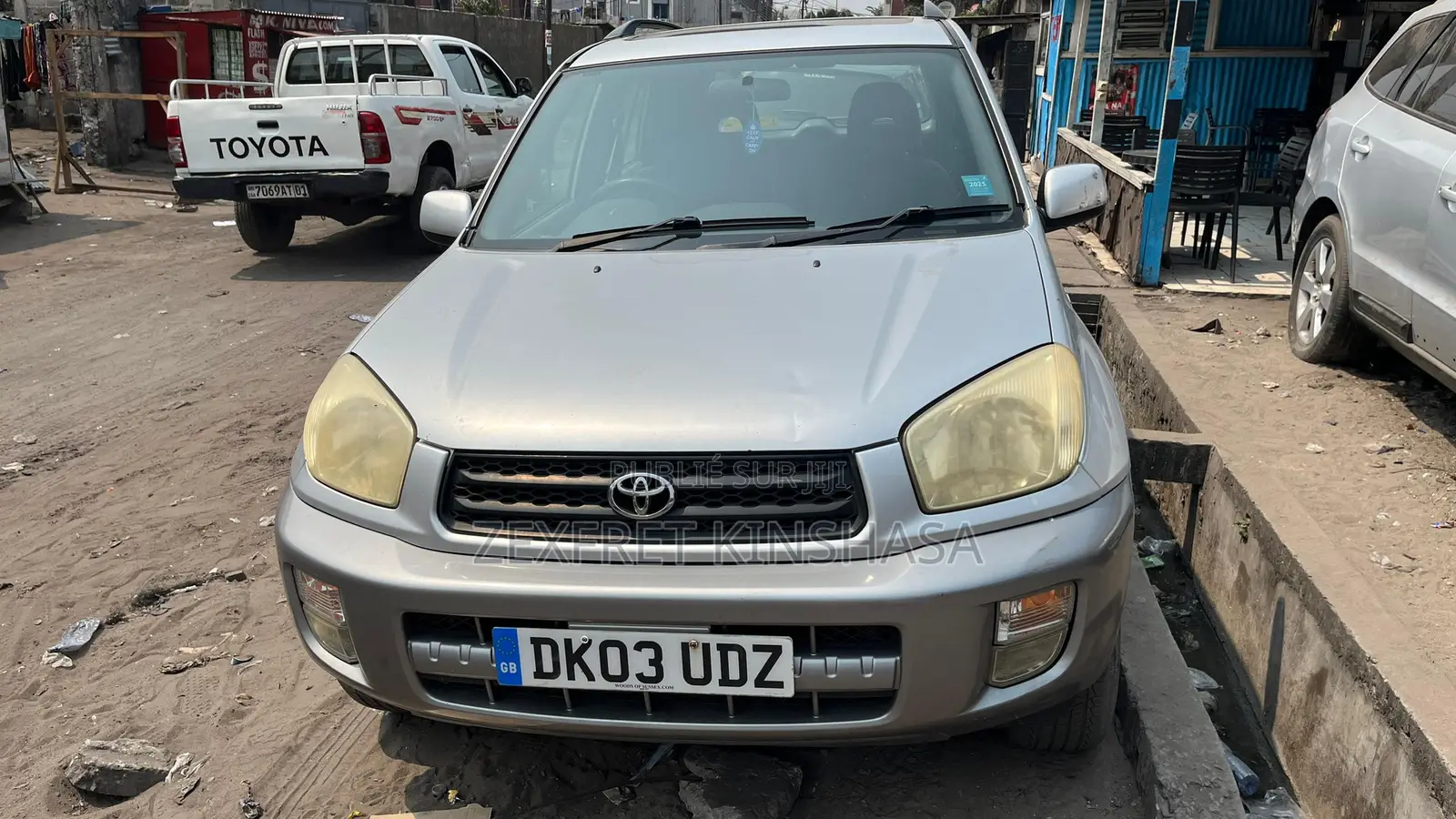 Toyota Sous-verre 2003 Gris