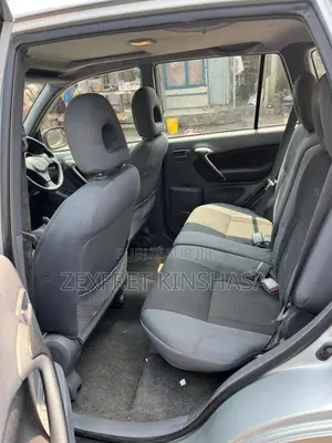 Toyota Sous-verre 2003 Gris