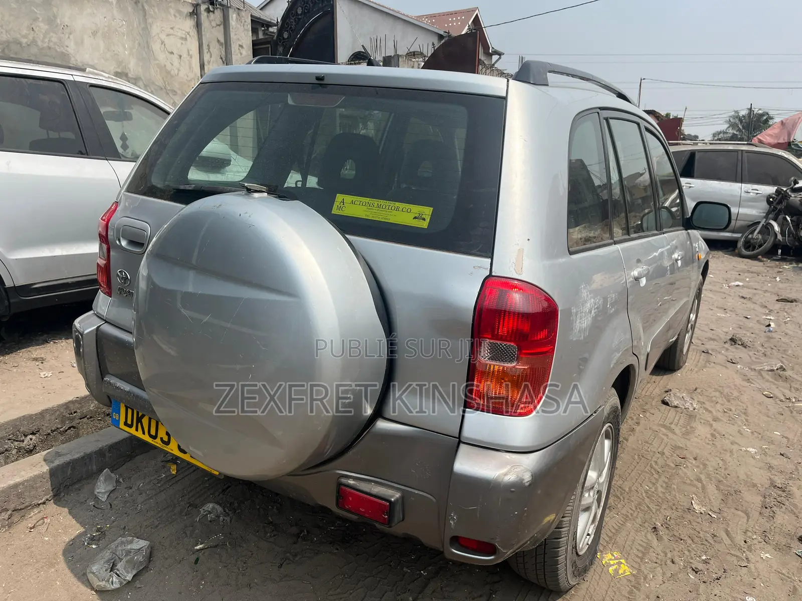Toyota Sous-verre 2003 Gris