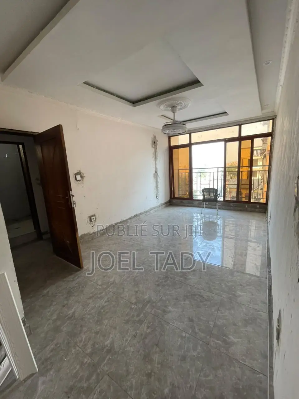 2chbre Appartement dans Empire Supreme, Kintambo à Louer
