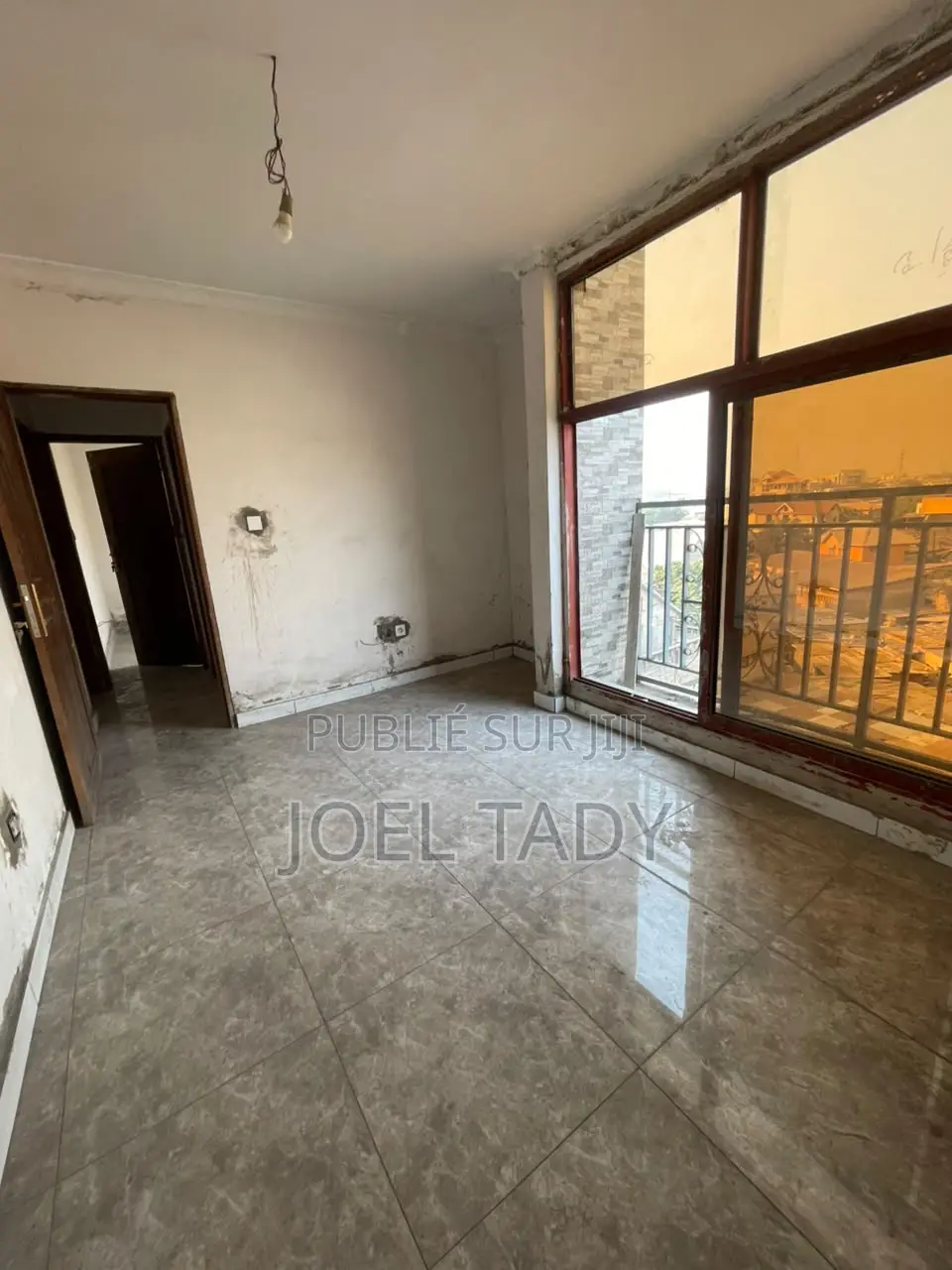 2chbre Appartement dans Empire Supreme, Kintambo à Louer