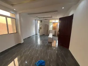 2chbre Appartement dans Empire Supreme, Kintambo à Louer