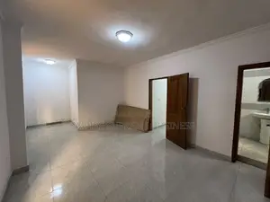 5chbre Maison dans Ngaliema à Louer