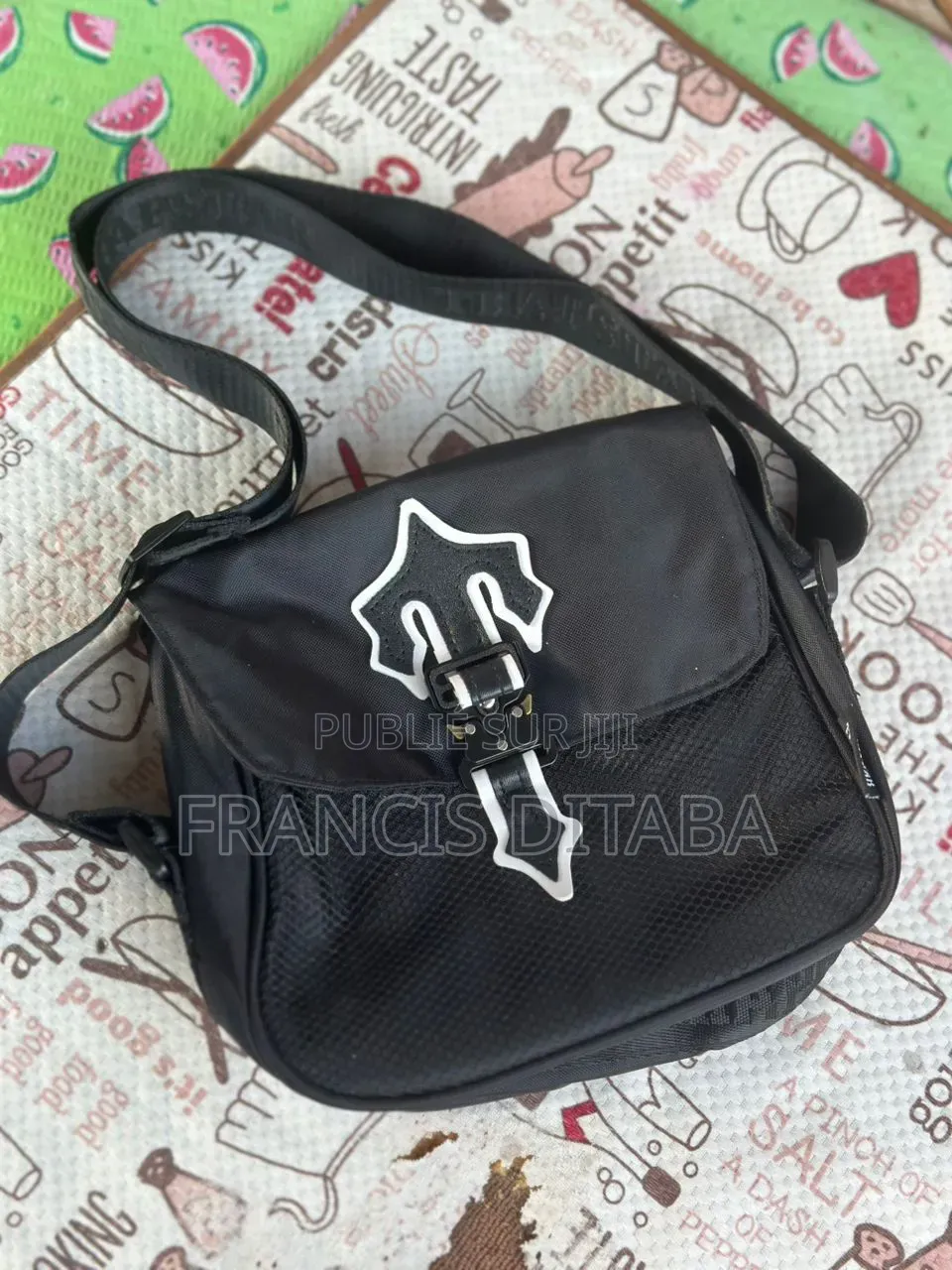 ​Sac Sacoche Trapstar Cobra - Noir (Neuf)