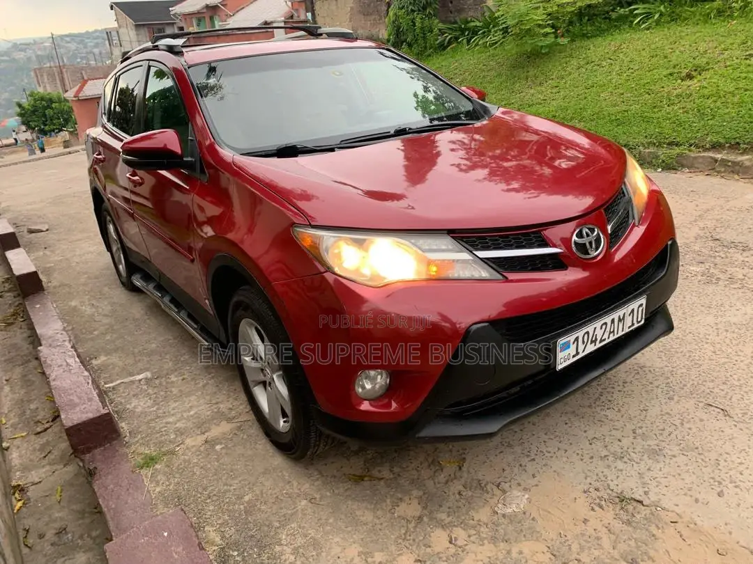 Toyota RAV4 2015 Rouge