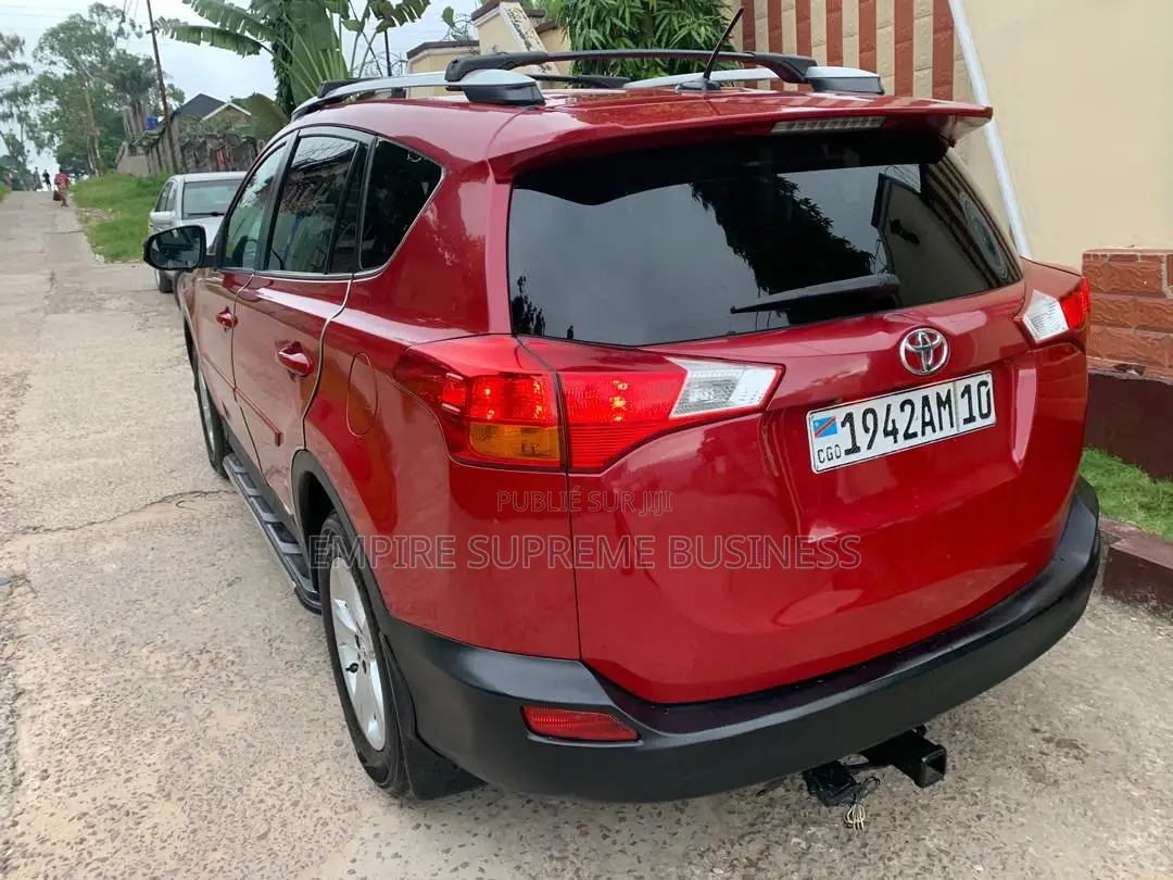 Toyota RAV4 2015 Rouge