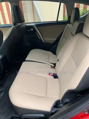 Toyota RAV4 2015 Rouge
