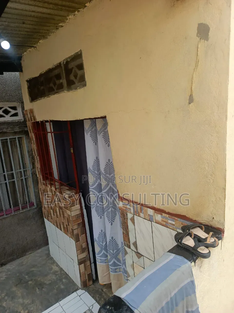 1chbre Villa dans Quartier 9, Ndjili à Vendre